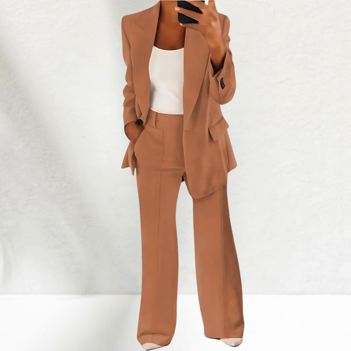 Eresa | Two-Piece Women's Suit