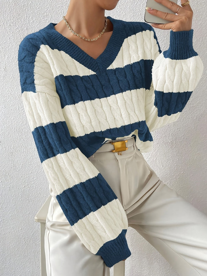MELIE - Stylish Colour-Block Jumper