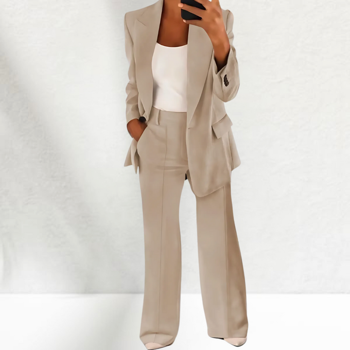 Eresa | Two-Piece Women's Suit