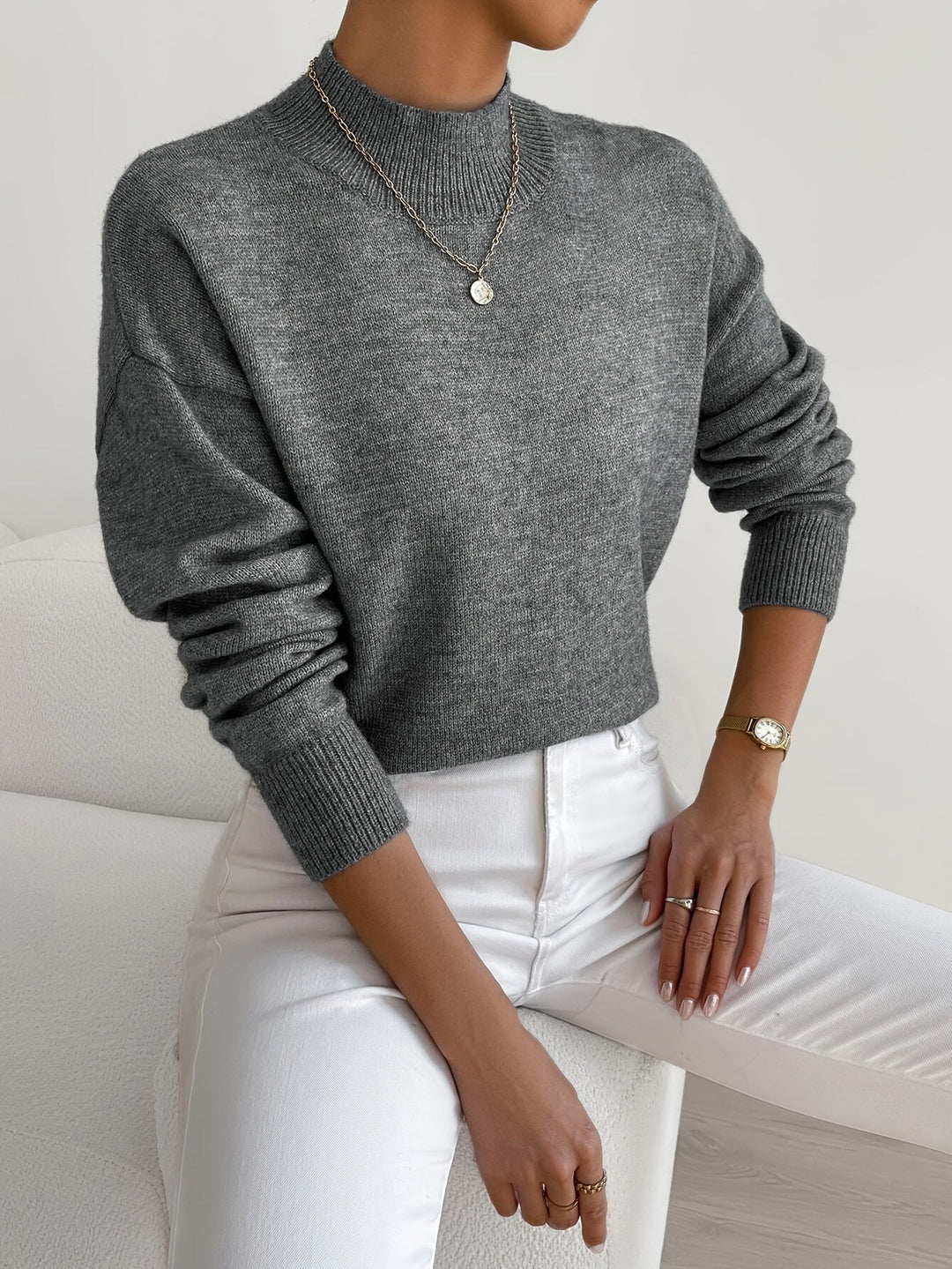 HAVE - Classic High-Neck Jumper