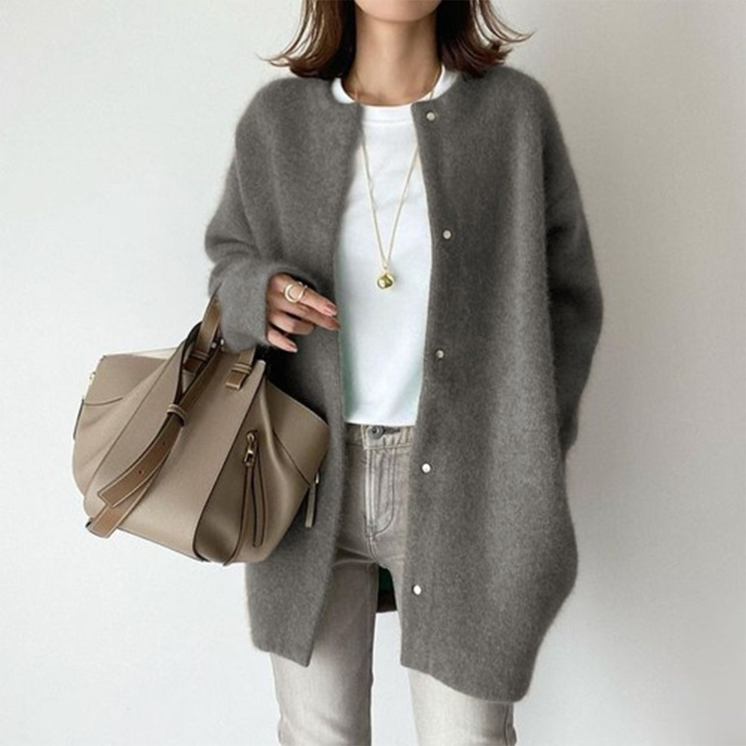 AVERY - Warm And Elegant Cardigan