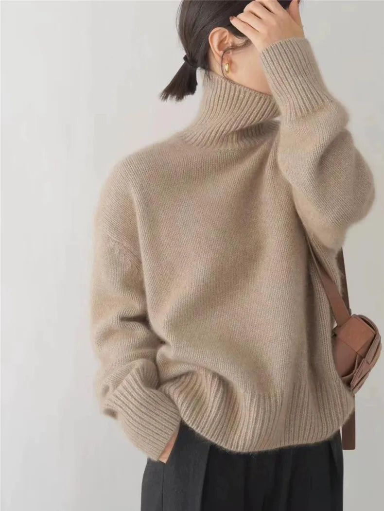 MADIS - Modern Turtleneck Jumper