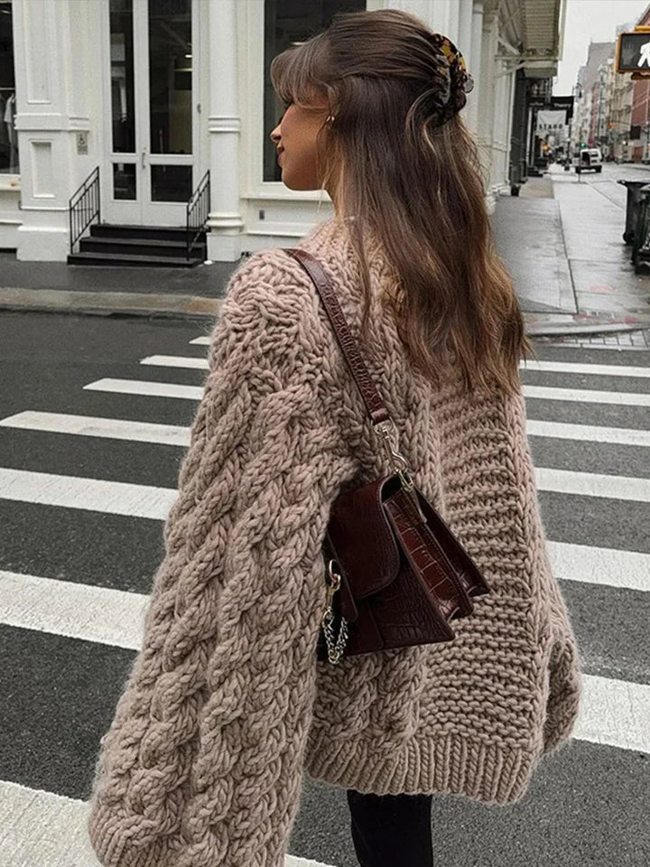 LIA - Knit Jumper