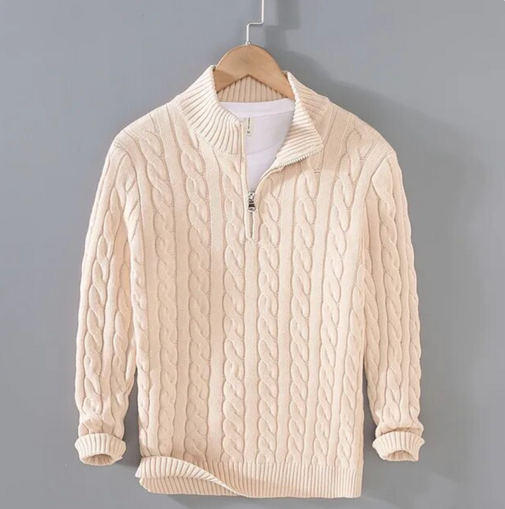 James | Classic Sweater