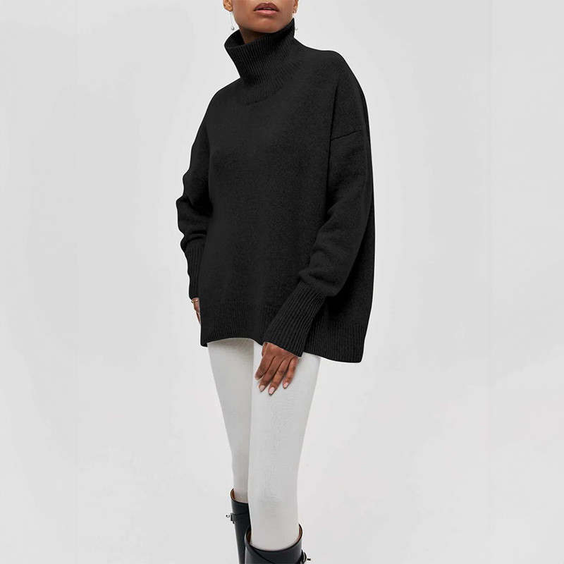 LOLA - Cozy Turtleneck