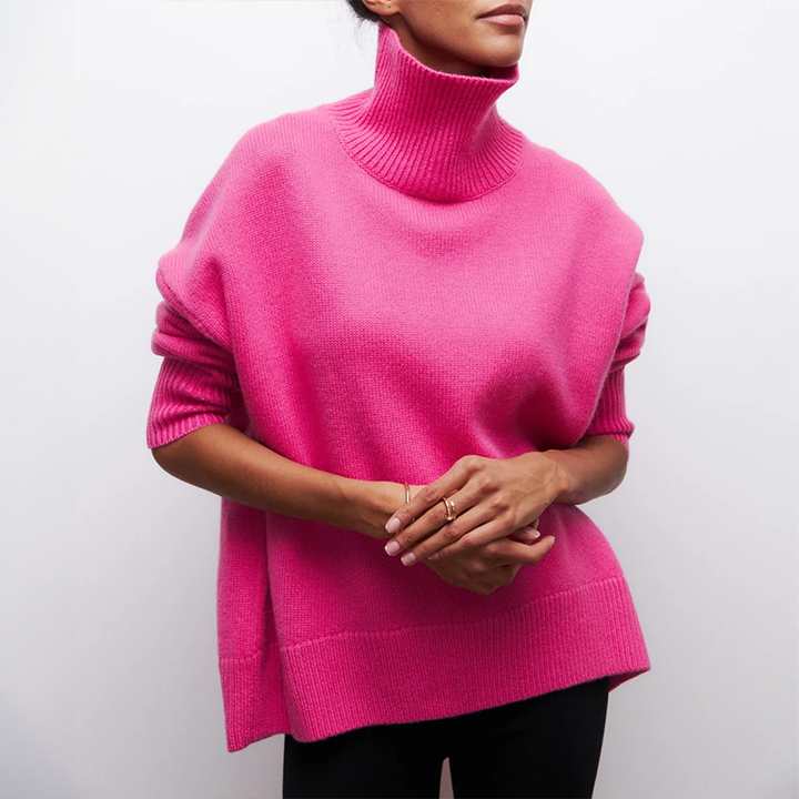 LOLA - Cozy Turtleneck